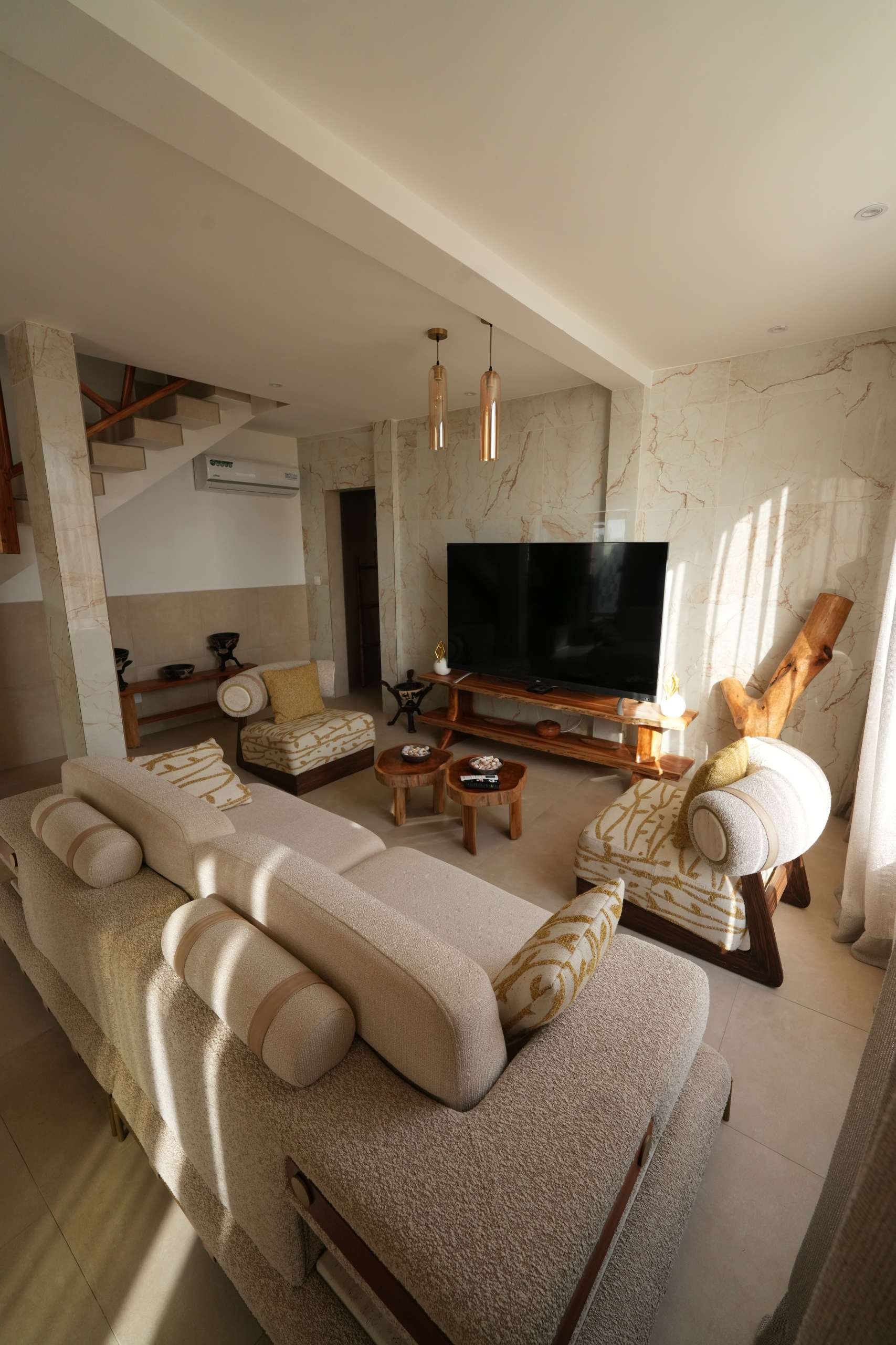 Duplex Lat Grand Fata — Living